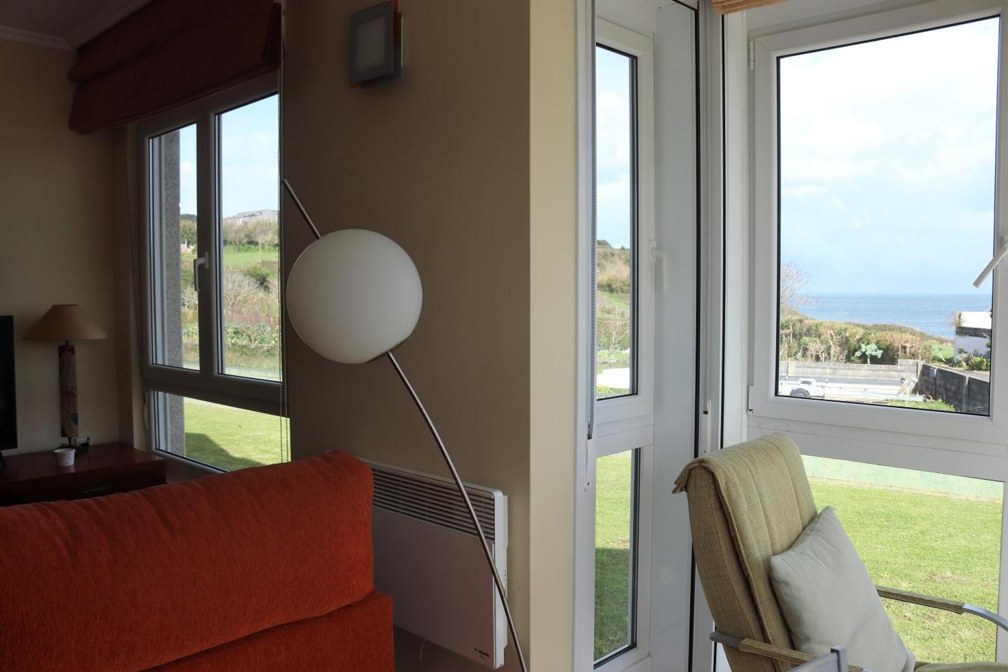 Vistas Al Mar Apartment Porto de Espasante Luaran gambar